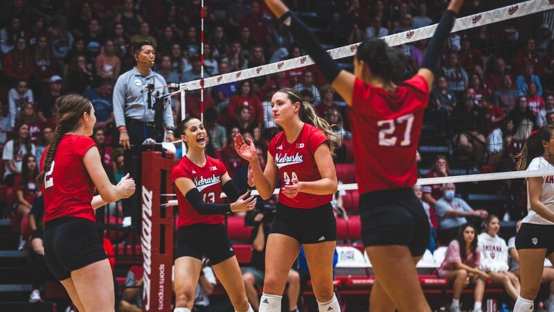 Huskers defeat Hoosiers in 4 sets.